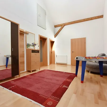 Hof Laesser Apartamento Möggers